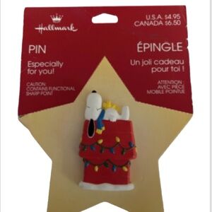 Vintage Hallmark Christmas Snoopy Woodstock Dog House With Christmas Lights EUC